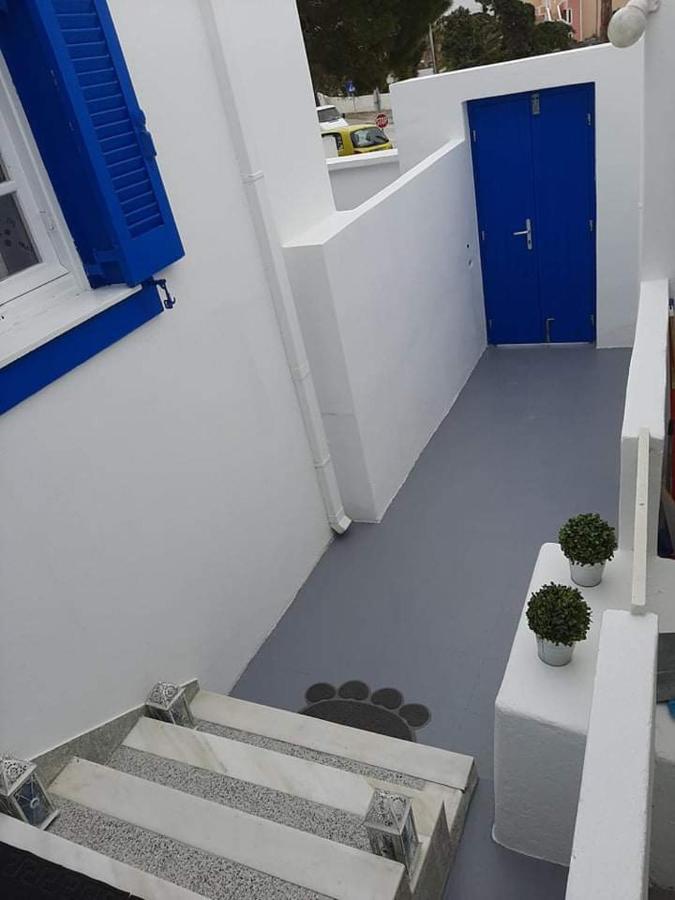 Maraki's Little House Santorini Holiday home *