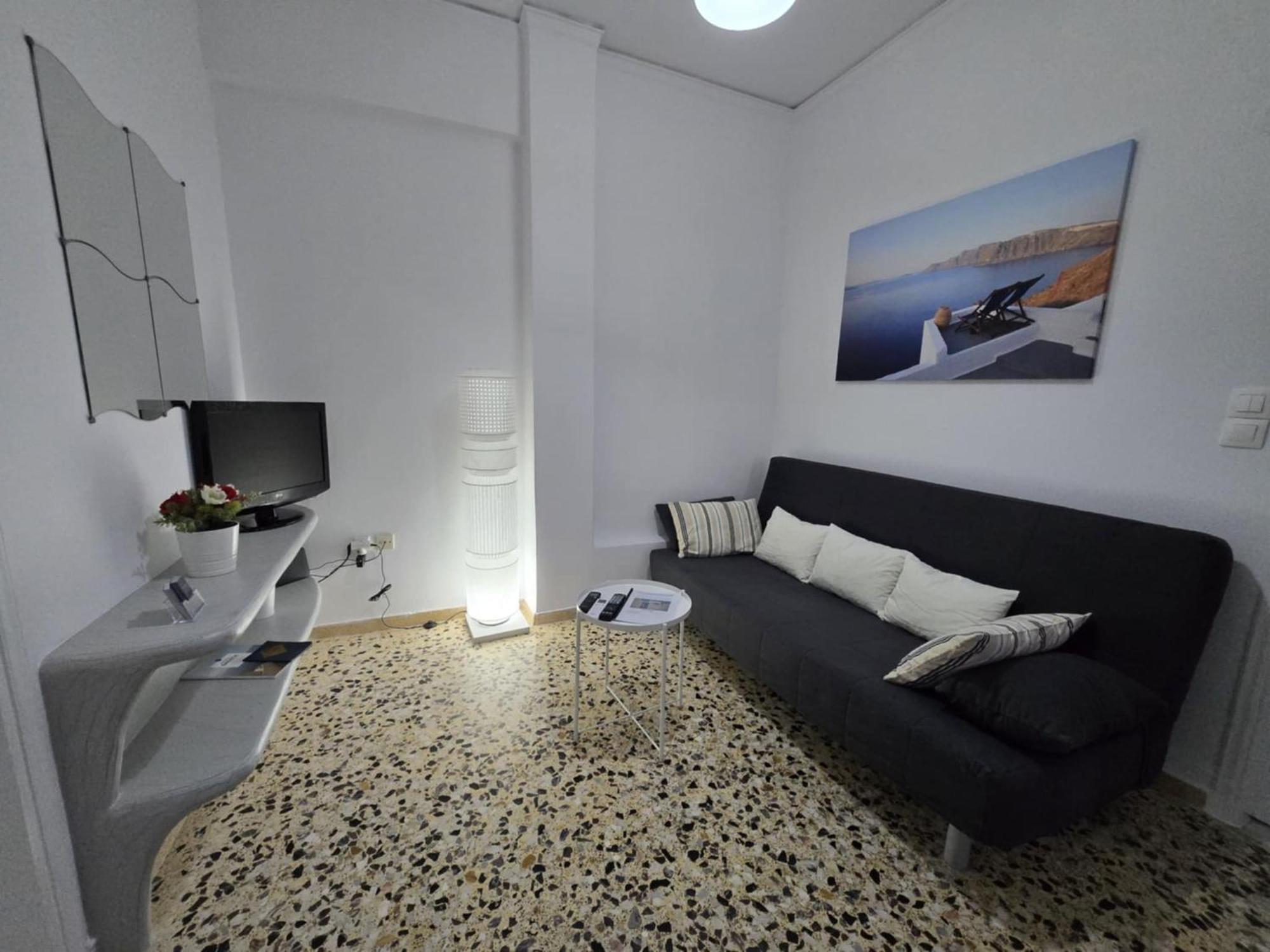 Holiday home Maraki's Little House Santorini Kamari (Santorini)